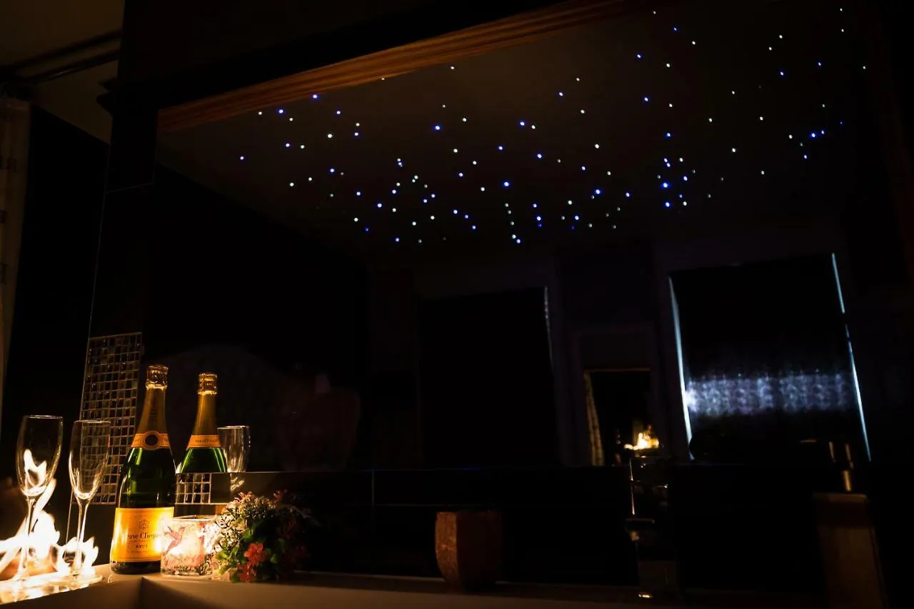 Le Manoir Du Prince De Liege Bed and Breakfast Bruxelles Bed & Breakfast